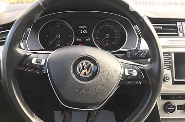 Универсал Volkswagen Passat 2015 в Бродах