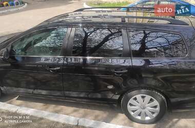 Универсал Volkswagen Passat 2011 в Львове