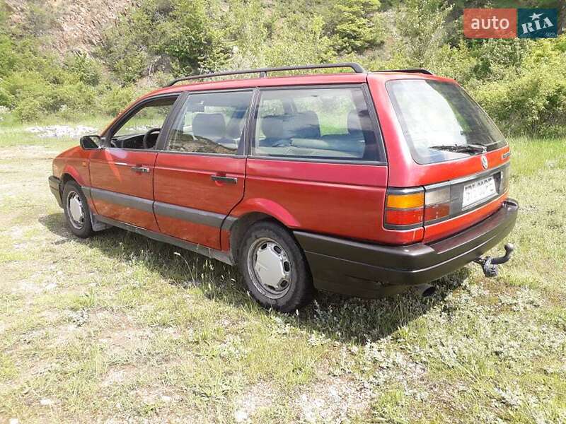 Универсал Volkswagen Passat 1993 в Ужгороде