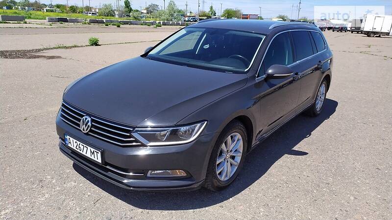 Універсал Volkswagen Passat 2016 в Одесі