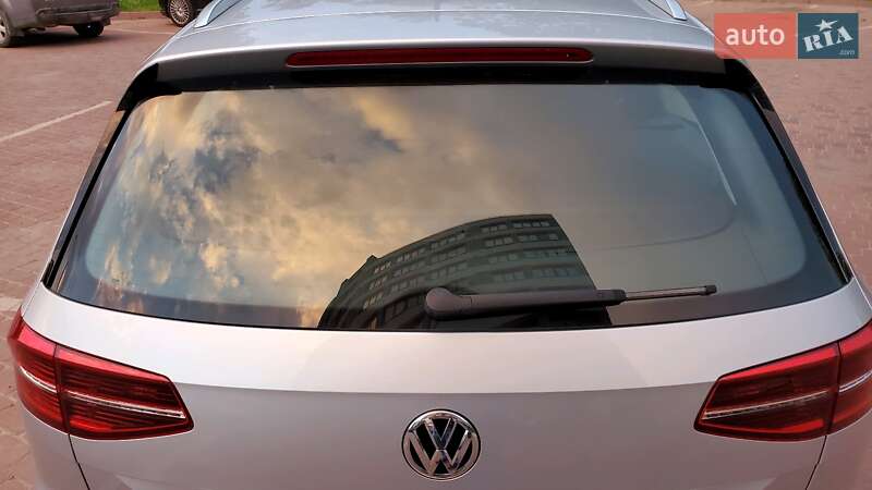 Универсал Volkswagen Passat 2017 в Ивано-Франковске фото 18 Универсал Volkswagen Passat 2017 в Ивано-Франковске