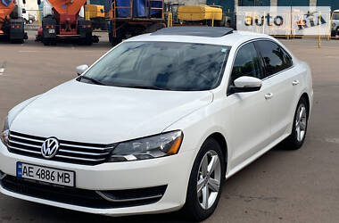 Універсал Volkswagen Passat 2013 в Києві