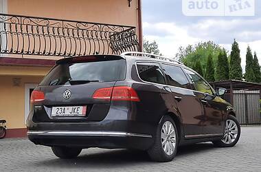 Універсал Volkswagen Passat 2011 в Самборі