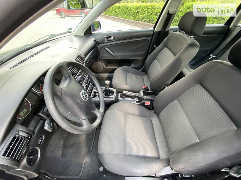 Универсал Volkswagen Passat 2001 в Виннице