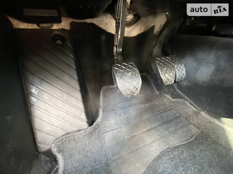 Универсал Volkswagen Passat 2001 в Виннице