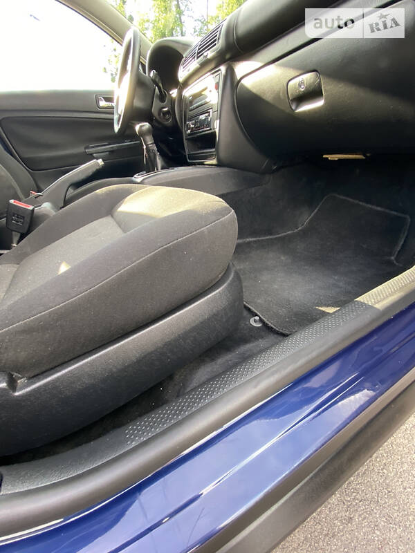 Универсал Volkswagen Passat 2001 в Виннице