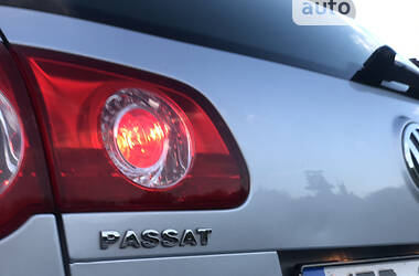 Універсал Volkswagen Passat 2010 в Трускавці