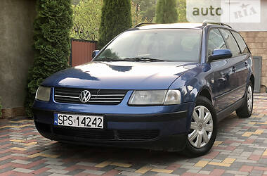 Универсал Volkswagen Passat 1999 в Хусте