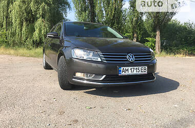 Универсал Volkswagen Passat 2014 в Житомире