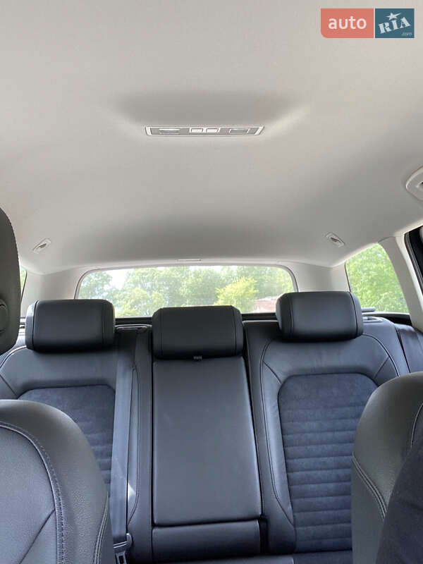 Универсал Volkswagen Passat 2018 в Житомире фото 21 Универсал Volkswagen Passat 2018 в Житомире