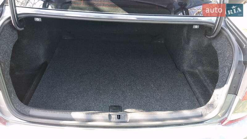 Седан Volkswagen Passat 2015 в Богуславі