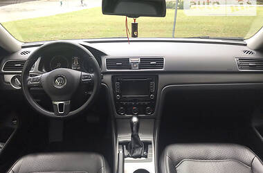 Седан Volkswagen Passat 2014 в Врадиевке