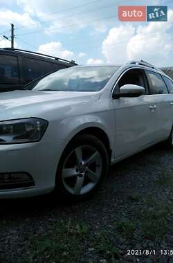 Универсал Volkswagen Passat 2012 в Полтаве