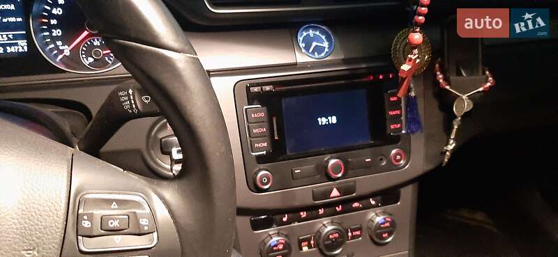 Універсал Volkswagen Passat 2013 в Тернополі