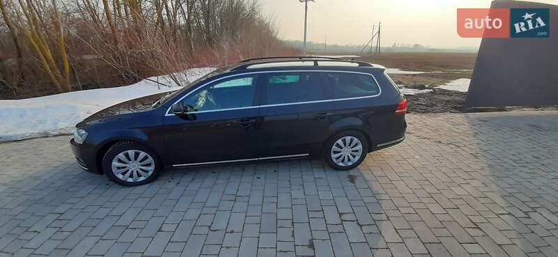 Універсал Volkswagen Passat 2013 в Тернополі