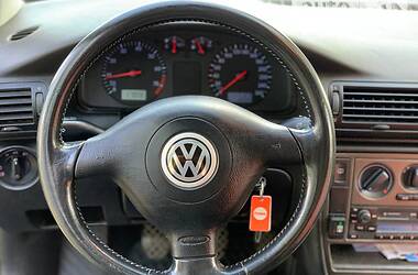 Универсал Volkswagen Passat 1999 в Александрие