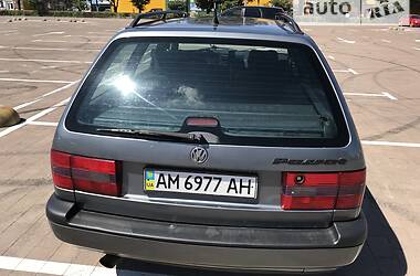 Універсал Volkswagen Passat 1996 в Житомирі