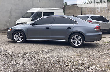 Седан Volkswagen Passat 2012 в Мелітополі