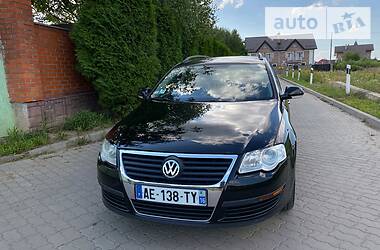 Універсал Volkswagen Passat 2009 в Львові