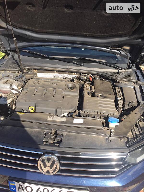Універсал Volkswagen Passat 2017 в Ужгороді