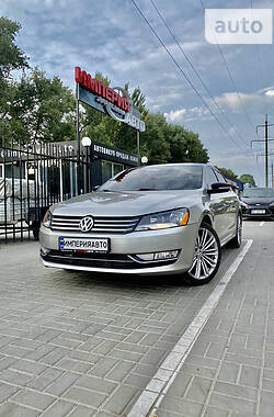 Седан Volkswagen Passat 2014 в Херсоне