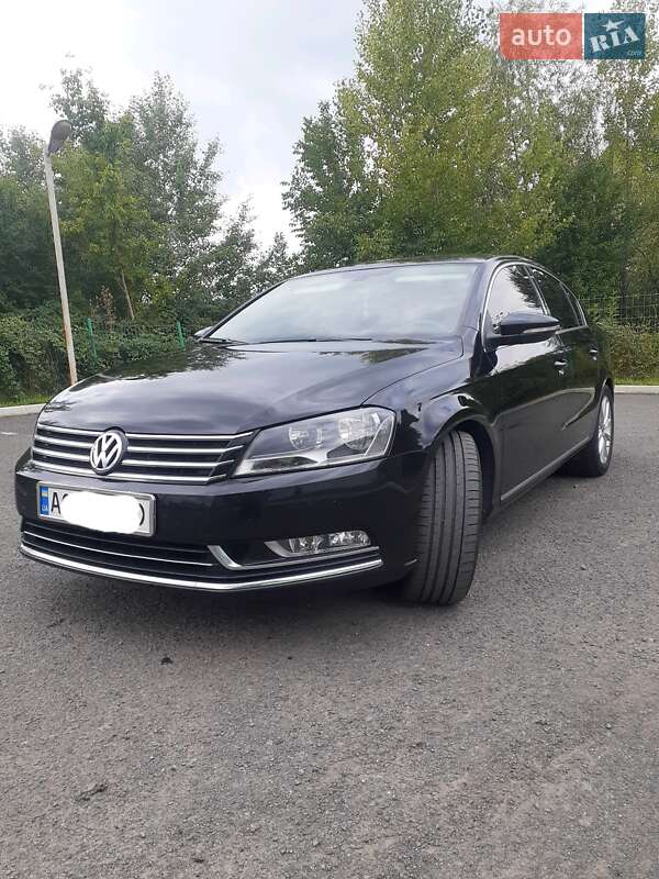 Седан Volkswagen Passat 2013 в Ужгороде фото 7 Седан Volkswagen Passat 2013 в Ужгороде