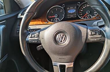 Универсал Volkswagen Passat 2010 в Киеве