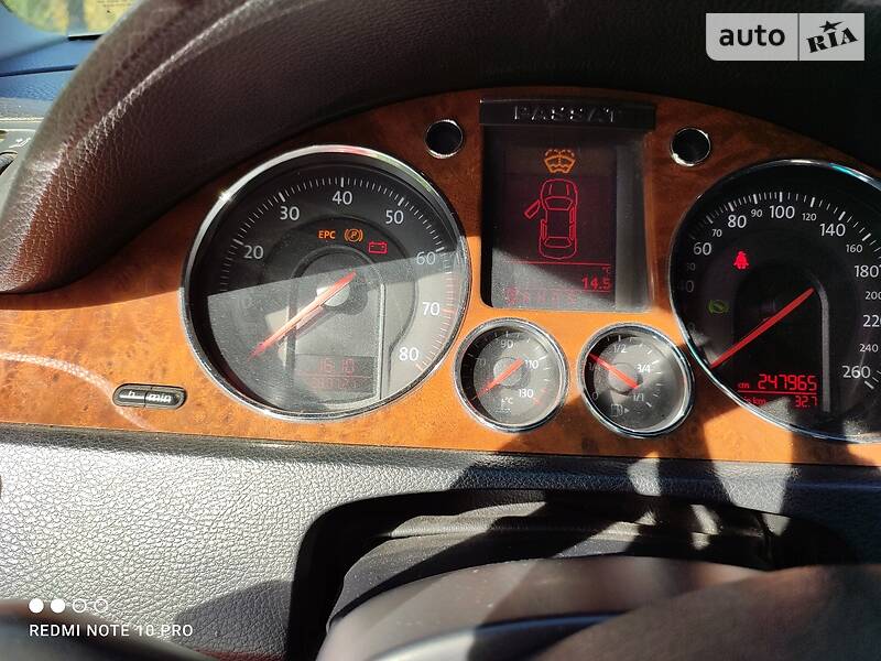 Седан Volkswagen Passat 2006 в Рогатине