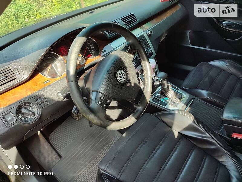 Седан Volkswagen Passat 2006 в Рогатине