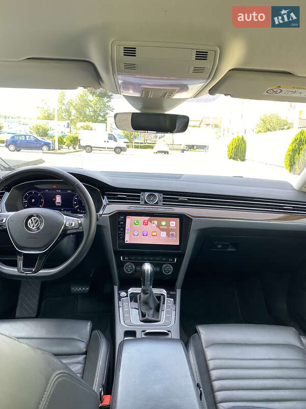 Універсал Volkswagen Passat 2017 в Іршаві