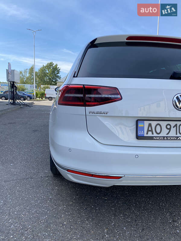 Універсал Volkswagen Passat 2017 в Іршаві