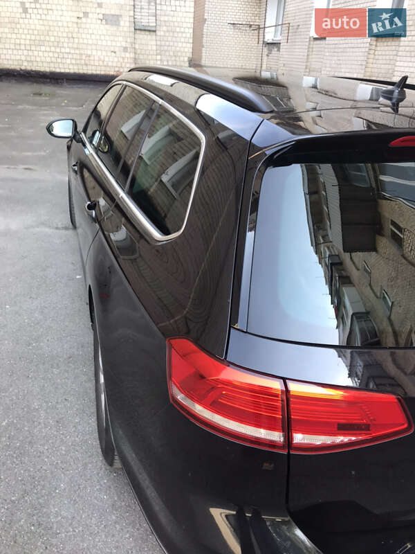 Универсал Volkswagen Passat 2017 в Хмельницком