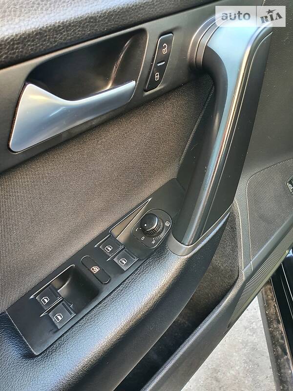 Универсал Volkswagen Passat 2013 в Киеве фото 8 Универсал Volkswagen Passat 2013 в Киеве