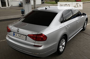 Седан Volkswagen Passat 2015 в Миколаєві