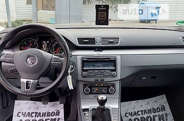 Універсал Volkswagen Passat 2012 в Одесі