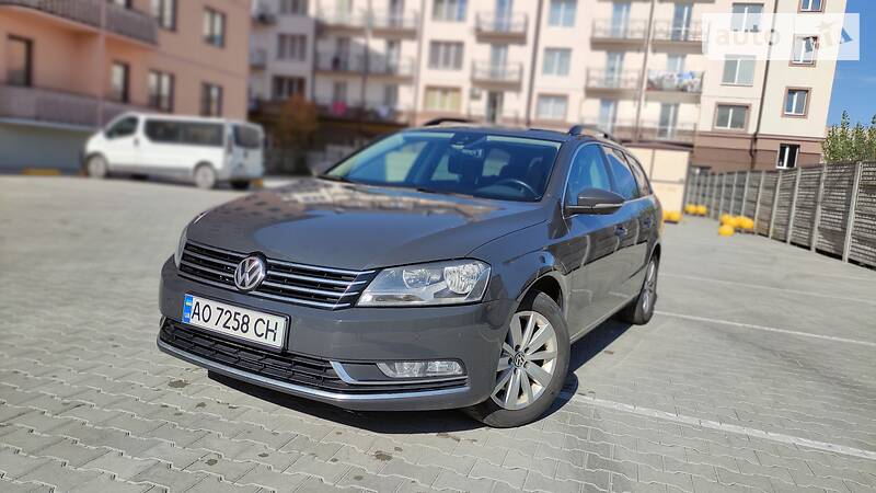 Універсал Volkswagen Passat 2013 в Ужгороді фото 13 Універсал Volkswagen Passat 2013 в Ужгороді
