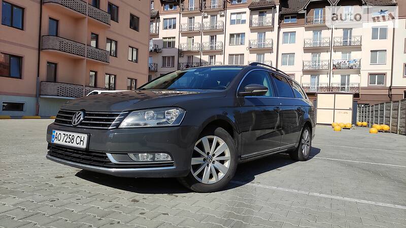 Універсал Volkswagen Passat 2013 в Ужгороді фото 15 Універсал Volkswagen Passat 2013 в Ужгороді