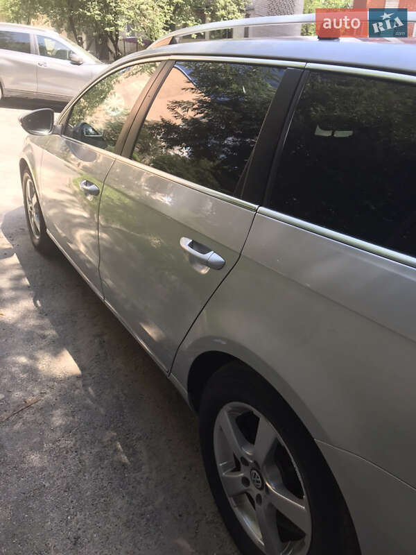 Универсал Volkswagen Passat 2012 в Тернополе фото 6 Универсал Volkswagen Passat 2012 в Тернополе