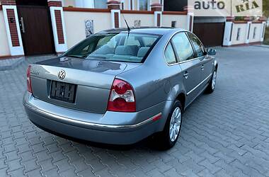 Седан Volkswagen Passat 2002 в Хмельницком