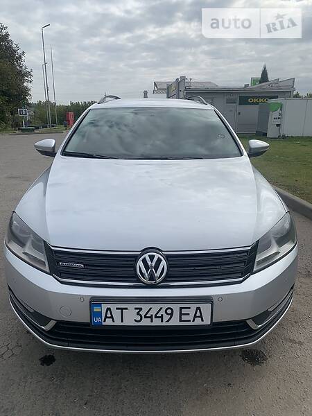 Універсал Volkswagen Passat 2013 в Городенці