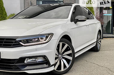 Седан Volkswagen Passat 2018 в 
