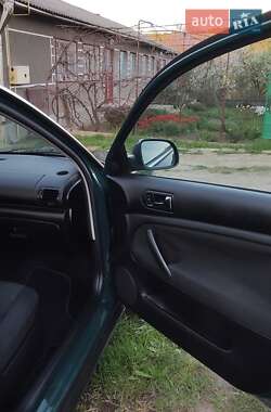 Универсал Volkswagen Passat 2001 в 