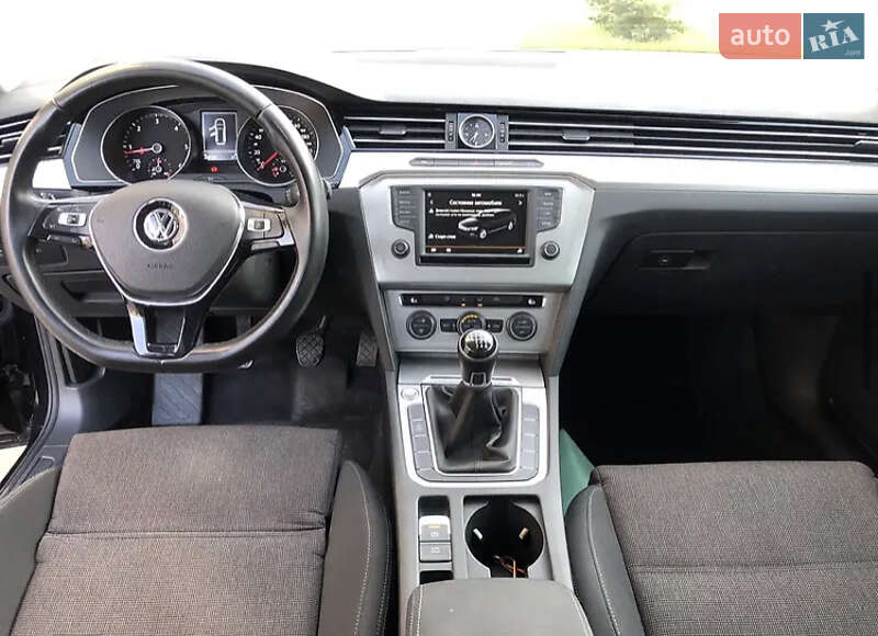 Универсал Volkswagen Passat 2015 в Костополе