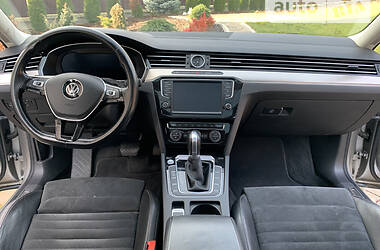 Универсал Volkswagen Passat 2015 в Самборе