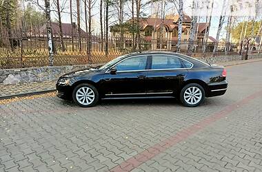 Седан Volkswagen Passat 2012 в Маневичах
