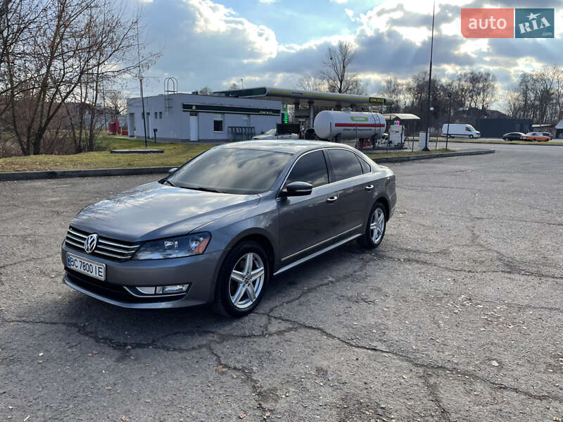 Volkswagen Passat 2012