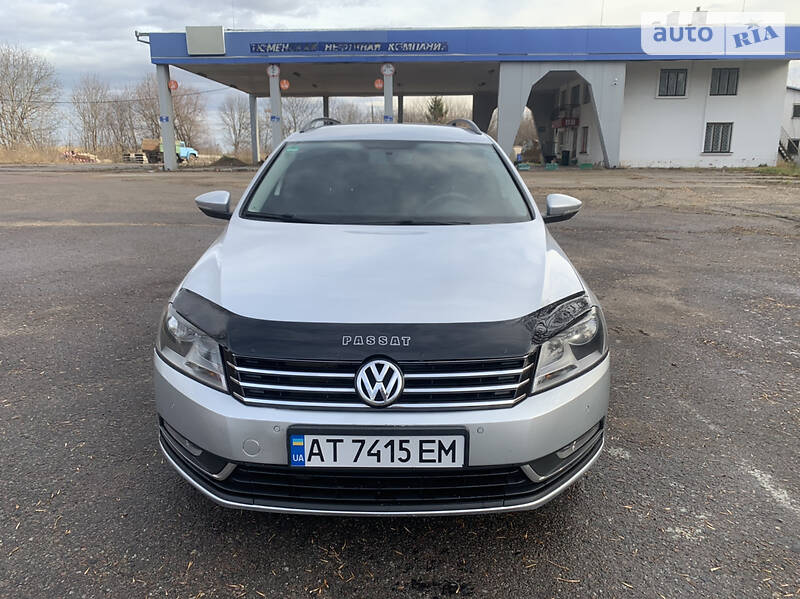 Универсал Volkswagen Passat 2012 в Залещиках