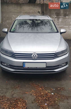 Универсал Volkswagen Passat 2017 в 