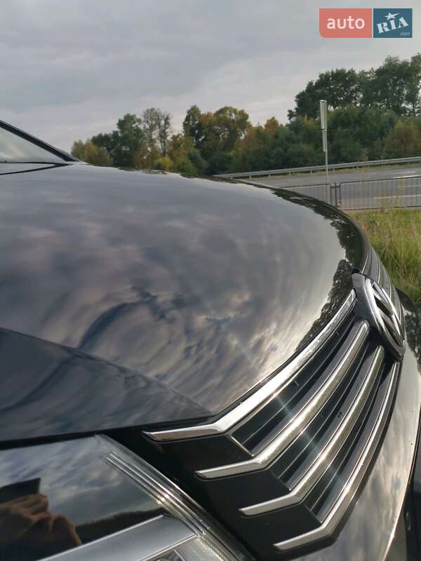 Универсал Volkswagen Passat 2012 в Хмельницком