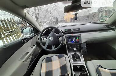 Универсал Volkswagen Passat 2006 в Ивано-Франковске